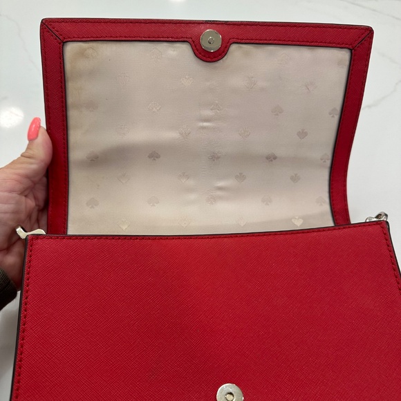 KATE SPADE CROSSBODY RED BAG W/ADJUSTABLE STRAPS & GOLD CHAIN - Picture 7 of 16